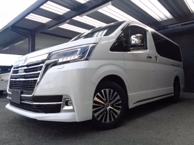 Toyota GranAce