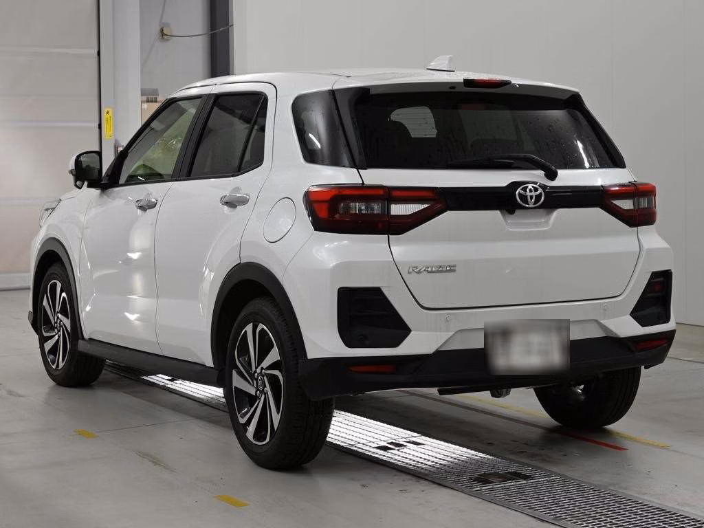 TOYOTA RAIZE