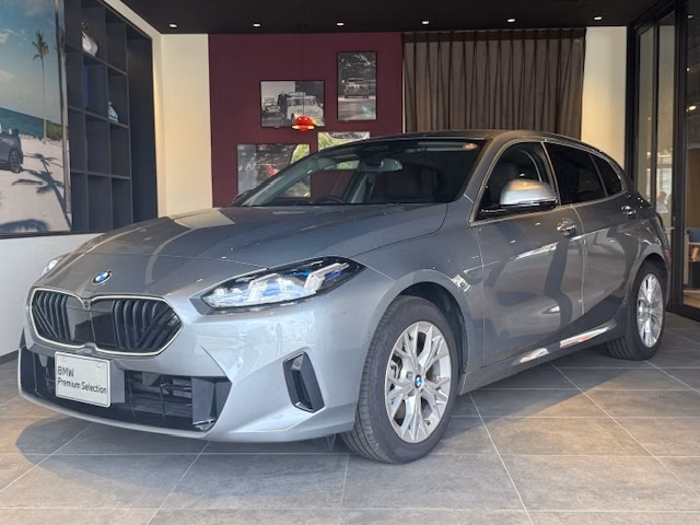 BMW 1-SERIES