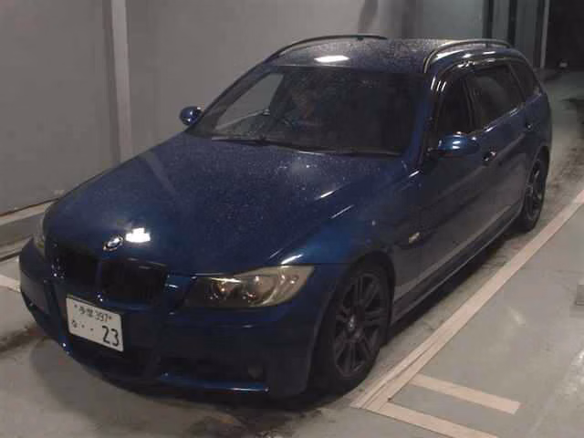 BMW 3-SERIES