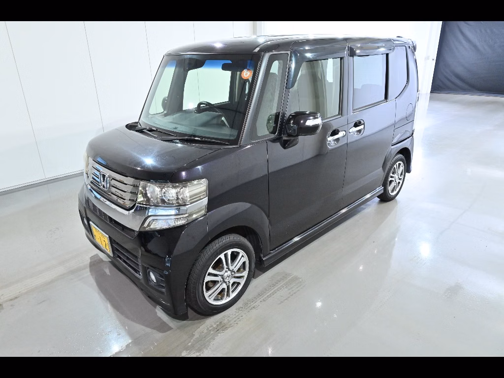 HONDA N-BOX