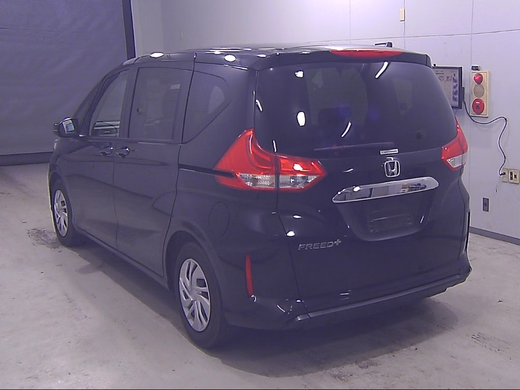 HONDA FREED+