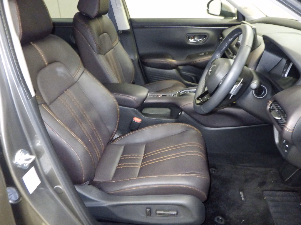 HONDA ZR-V