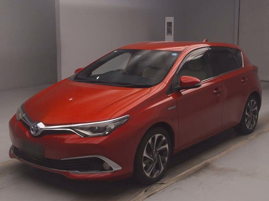 TOYOTA AURIS