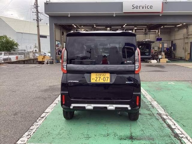 MITSUBISHI DELICA MINI