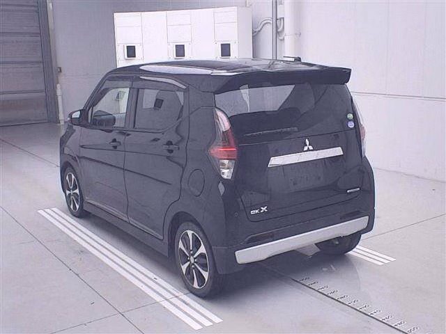 MITSUBISHI EK X
