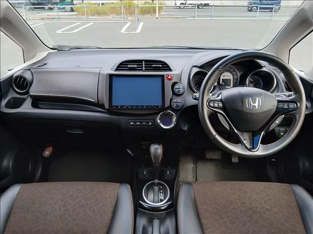 HONDA FIT SHUTTLE