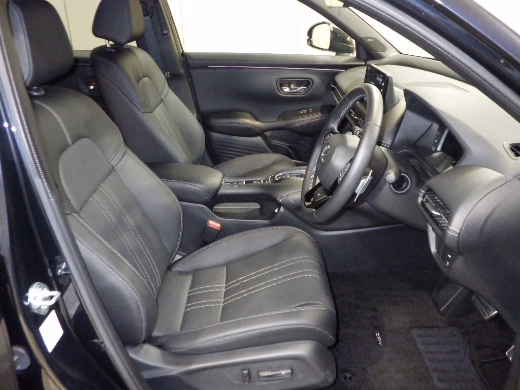 HONDA ZR-V