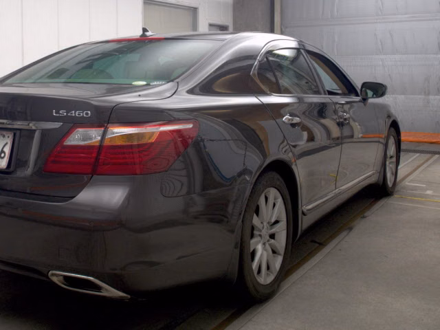 LEXUS LS460