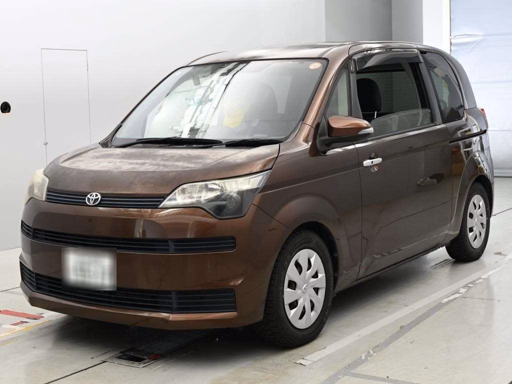 TOYOTA SPADE