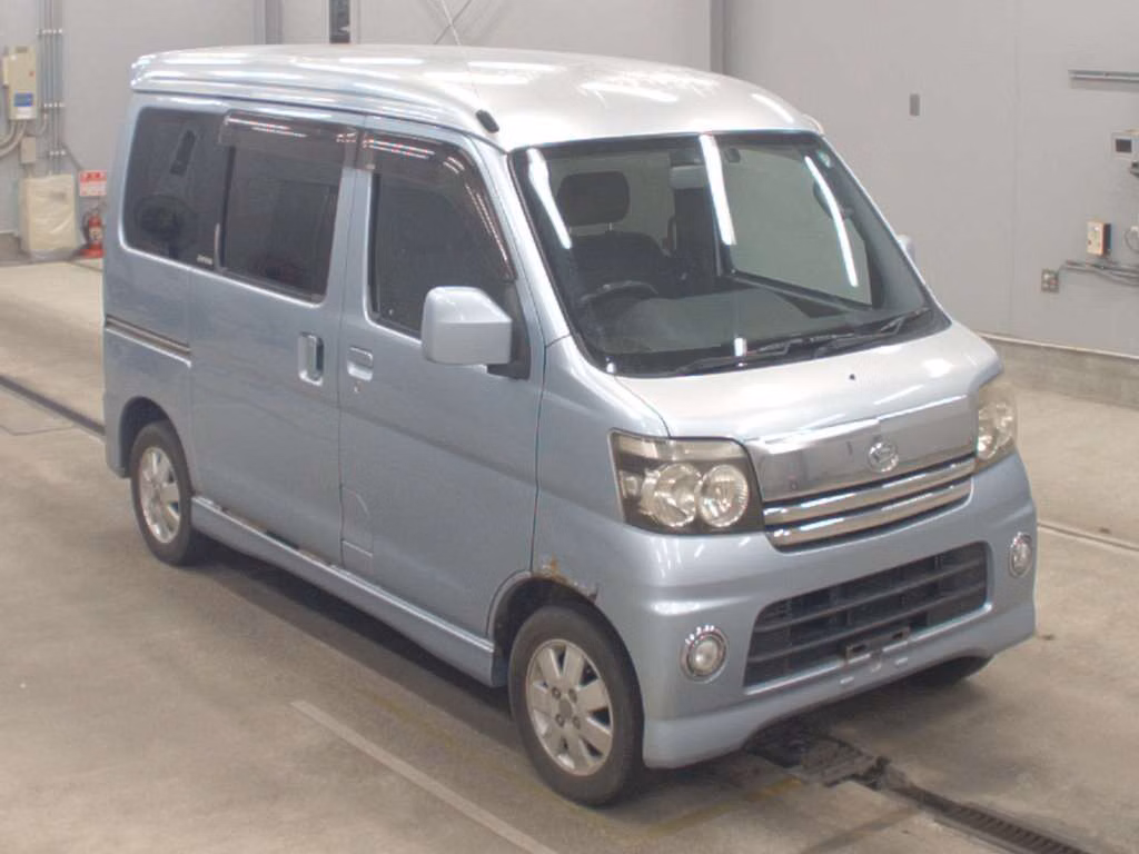 DAIHATSU ATRAI