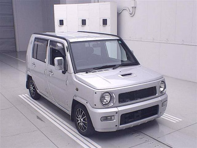 DAIHATSU NAKED