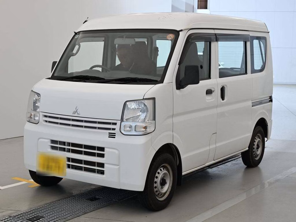 MITSUBISHI MINICAB