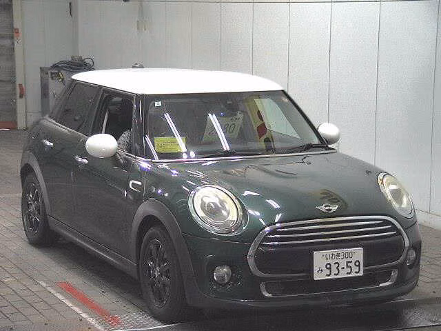 MINI HATCH