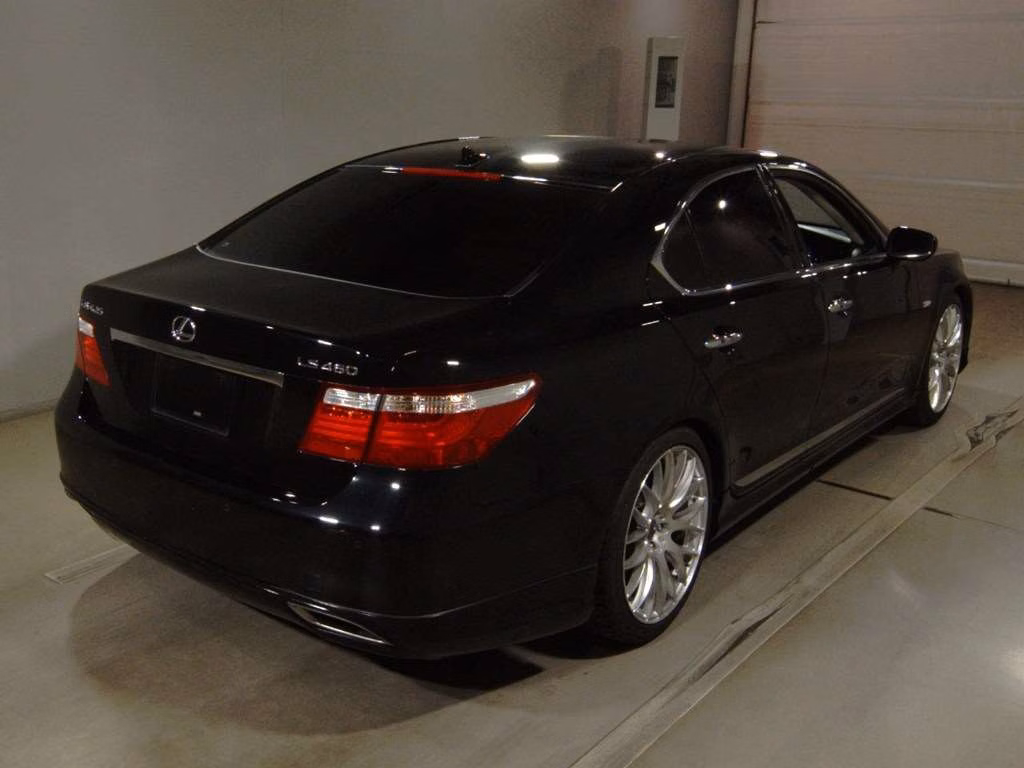 LEXUS LS460