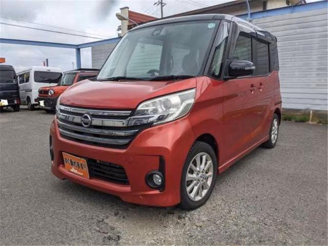 NISSAN DAYZ ROOX