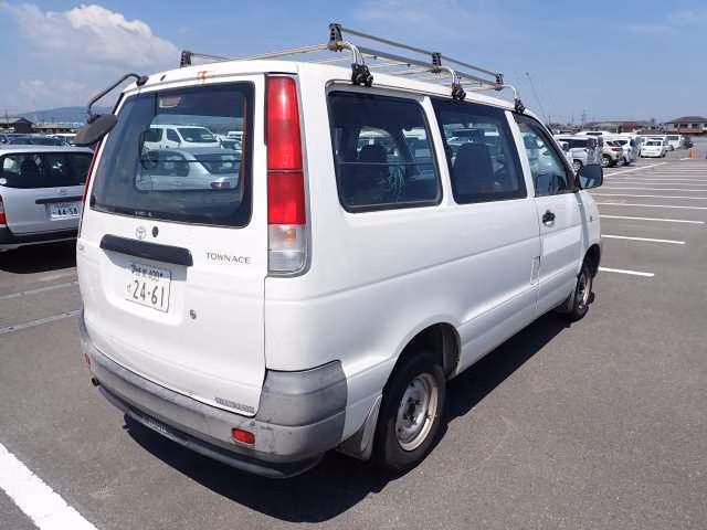 TOYOTA LITE ACE
