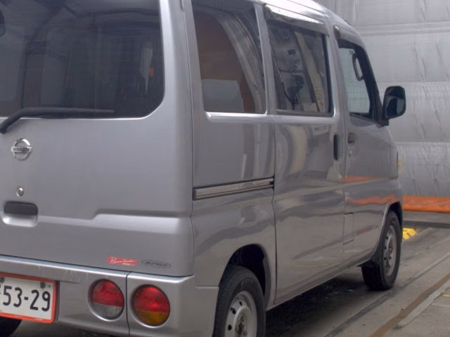 NISSAN NV100 CLIPPER