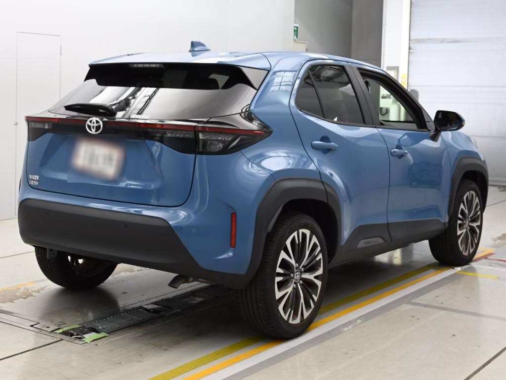 TOYOTA YARIS CROSS