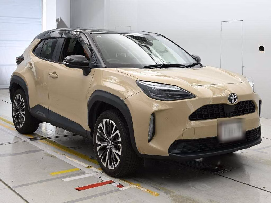 TOYOTA YARIS CROSS