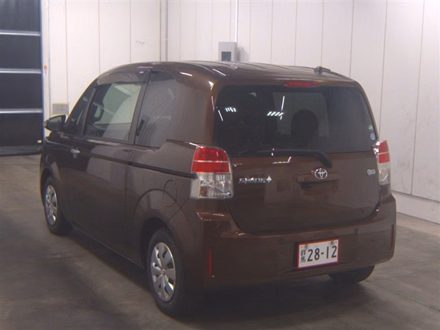 TOYOTA SPADE