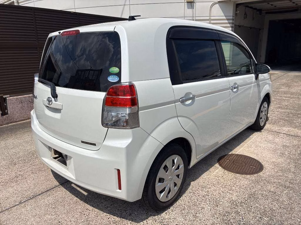 TOYOTA SPADE