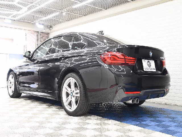 BMW 4-SERIES