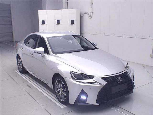 Lexus IS300h