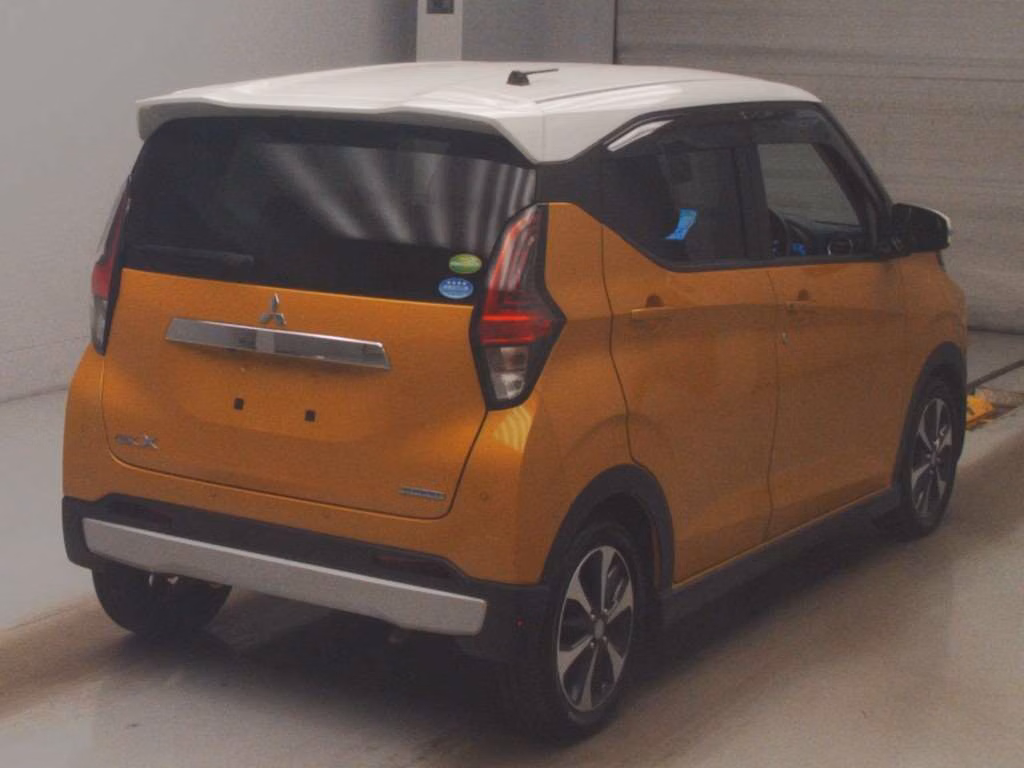 MITSUBISHI EK X