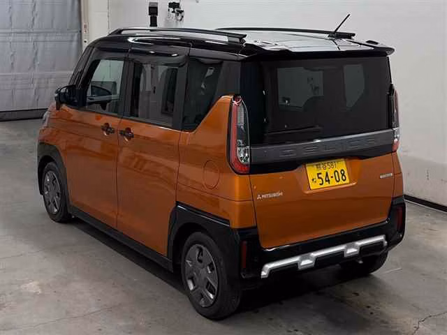 MITSUBISHI DELICA MINI