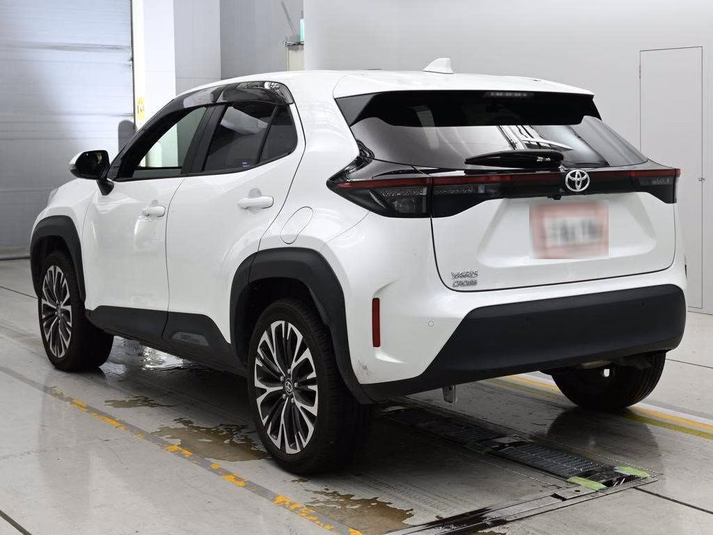 TOYOTA YARIS CROSS