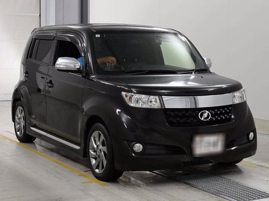 TOYOTA BB
