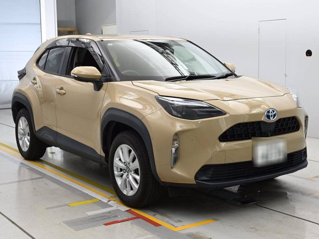 TOYOTA YARIS CROSS