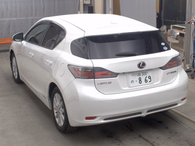 LEXUS CT200H