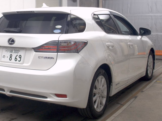 LEXUS CT200H