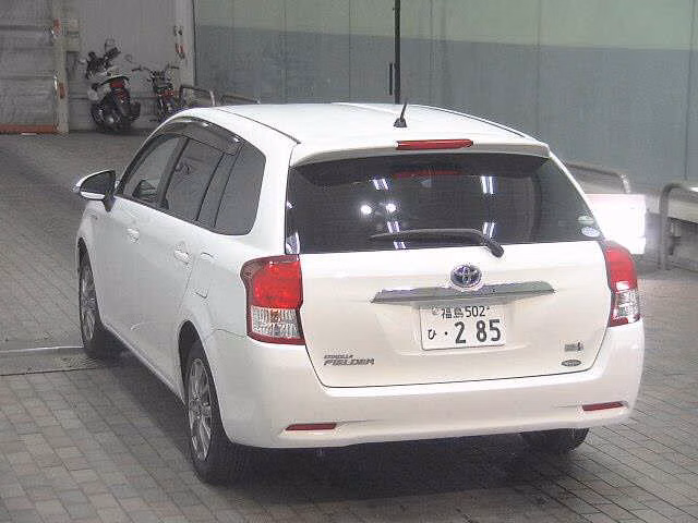 TOYOTA COROLLA FIELDER