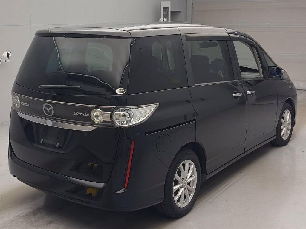 MAZDA BIANTE