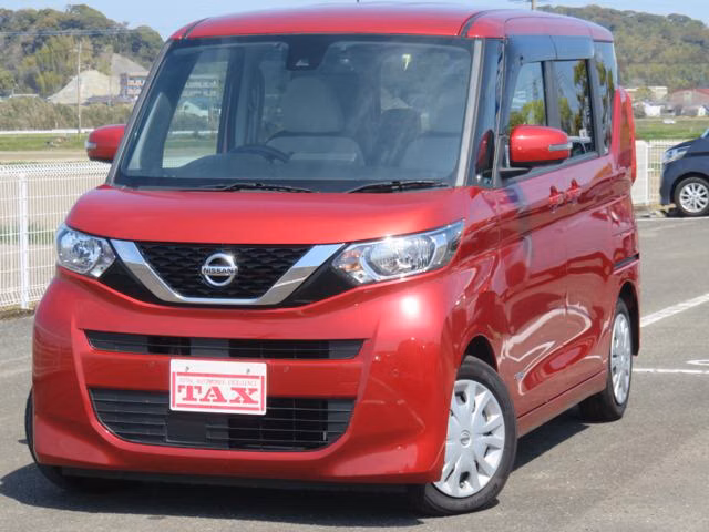 NISSAN ROOX