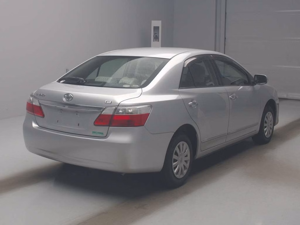 TOYOTA PREMIO