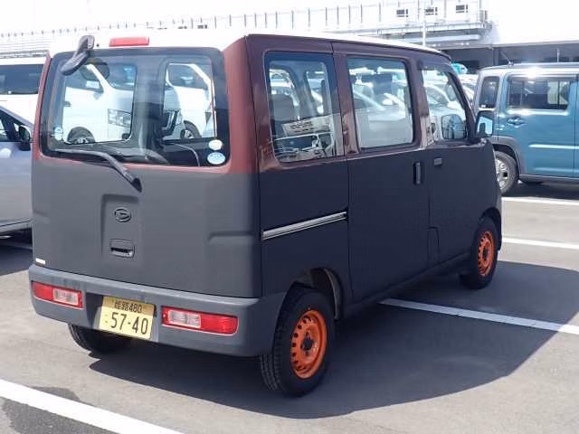 DAIHATSU HIJET