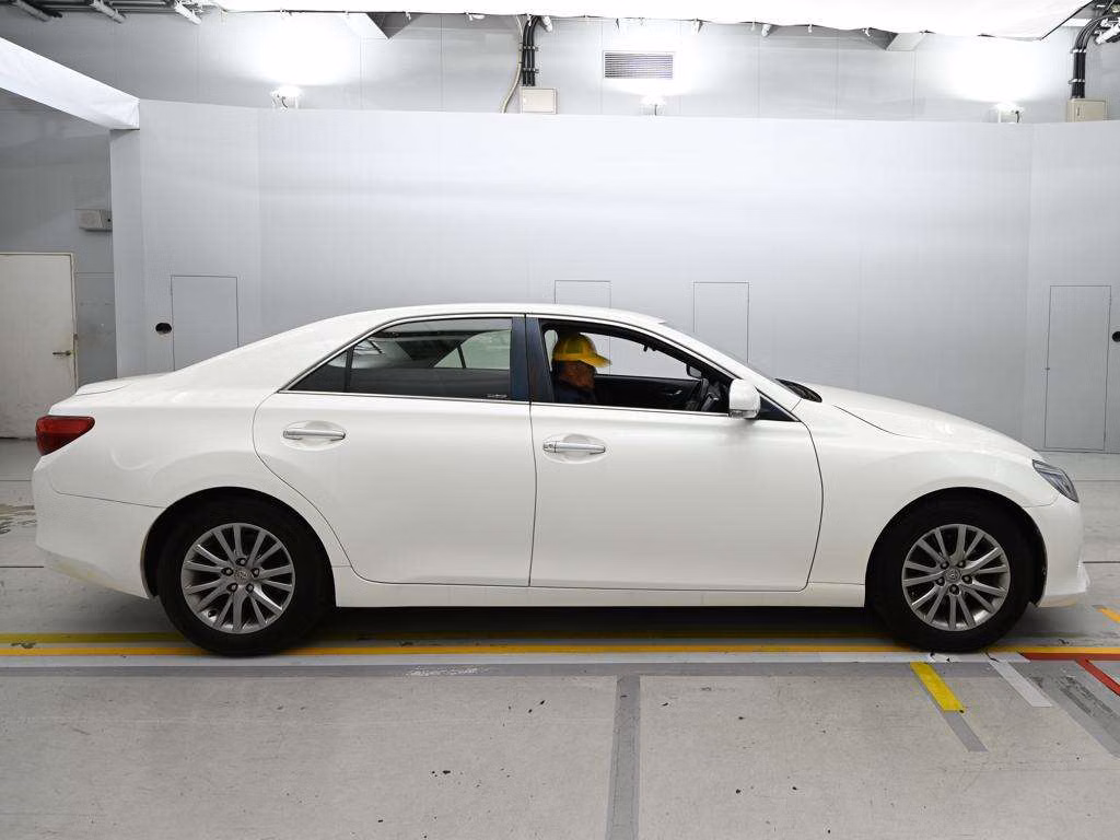 TOYOTA MARK X