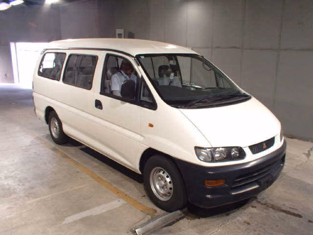 MITSUBISHI DELICA