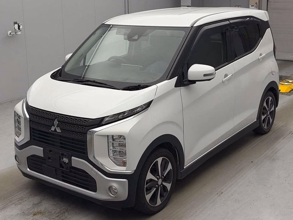 MITSUBISHI EK X