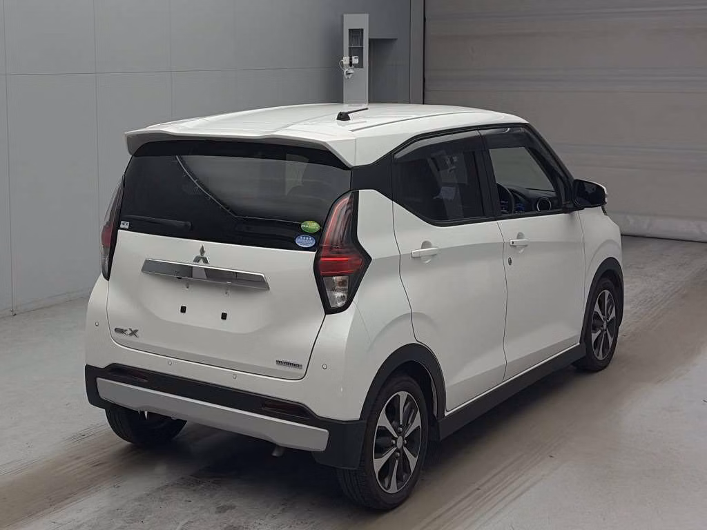 MITSUBISHI EK X