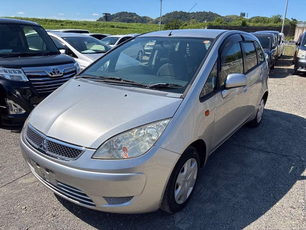 MITSUBISHI COLT PLUS