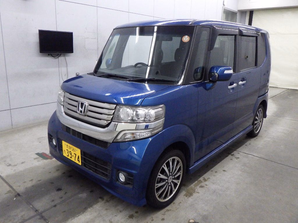 HONDA N-BOX