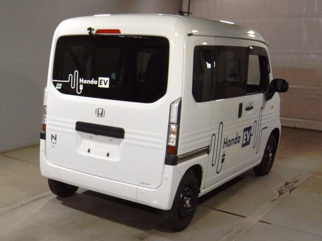 HONDA N-VAN