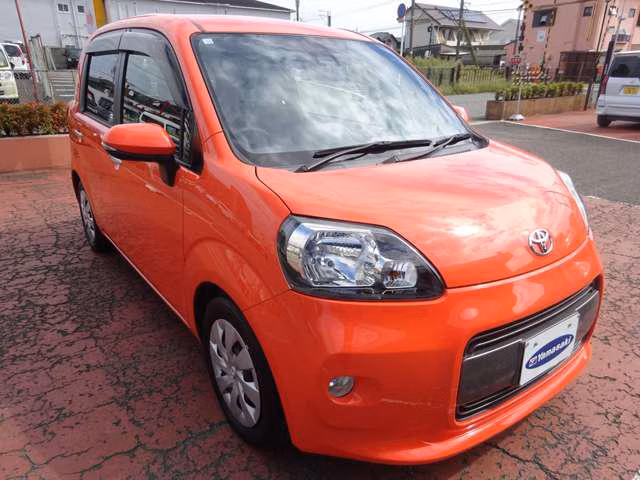 TOYOTA PORTE
