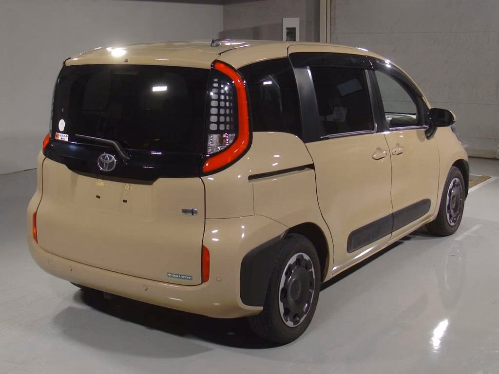 TOYOTA SIENTA
