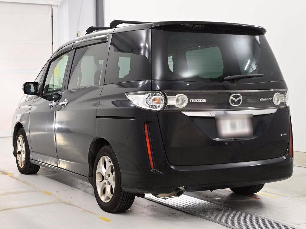 MAZDA BIANTE